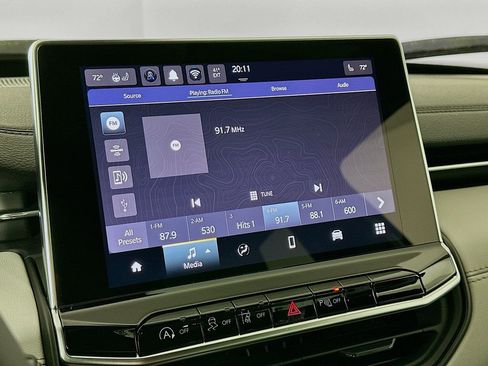 New 2026 Jeep Compass Limited image 19