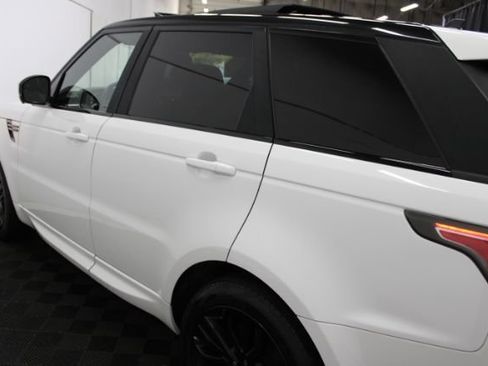Used 2016 Land Rover Range Rover Sport Supercharged AWD/4WD image 9