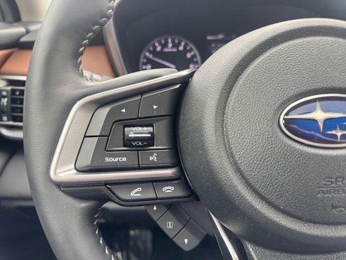 Used 2020 Subaru Outback Touring AWD/4WD image 16