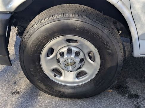 New 2025 Chevrolet Express 2500 Extended w/ Driver Convenience Package image 7