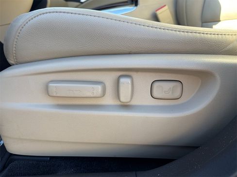 Used 2017 Acura MDX SH-AWD w/ Technology Package image 22