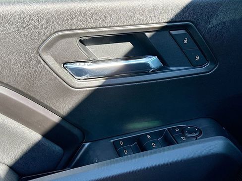 New 2026 GMC Canyon Elevation w/ Convenience Package image 21