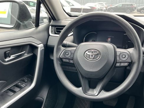 Used 2025 Toyota RAV4 XLE w/ Convenience Package AWD/4WD image 29