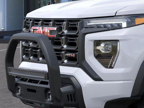 New 2026 GMC Canyon AT4 w/ Off-Road Front Bumper Package image 13