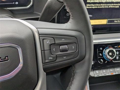 New 2026 GMC Sierra 3500 Denali w/ Denali Reserve Package image 18