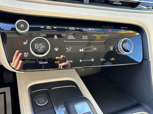 Used 2022 INFINITI QX60 Luxe w/ Cargo Package image 21