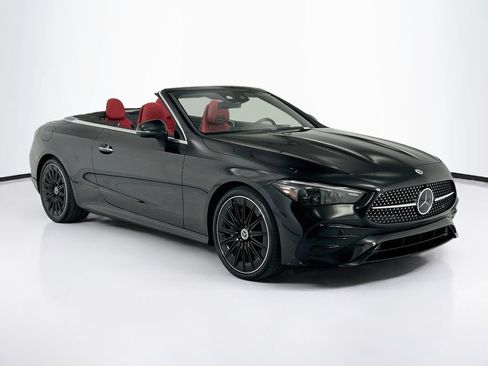 Certified 2024 Mercedes-Benz CLE 300 4MATIC Cabriolet image 3