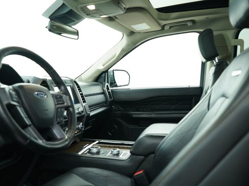 Used 2021 Ford Expedition Platinum image 22