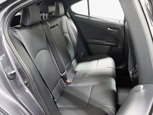 Used 2024 Lexus UX 250h AWD image 26