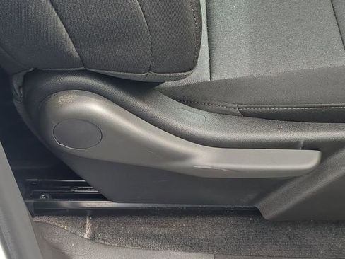 Used 2024 Chevrolet Colorado W/T image 39