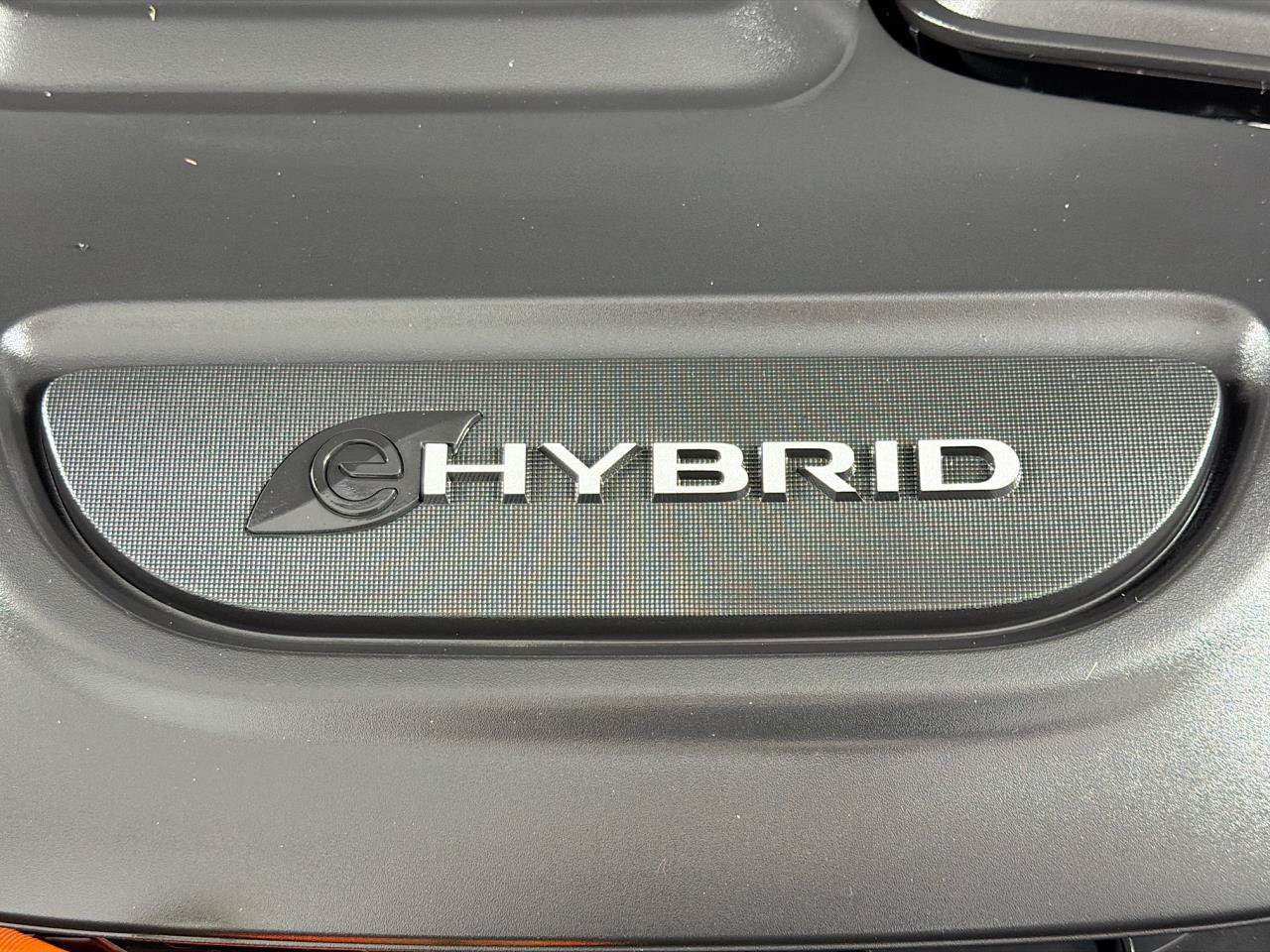 Used 2024 Chrysler Pacifica Limited FWD image 43