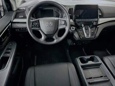 Used 2023 Honda Odyssey Touring image 29