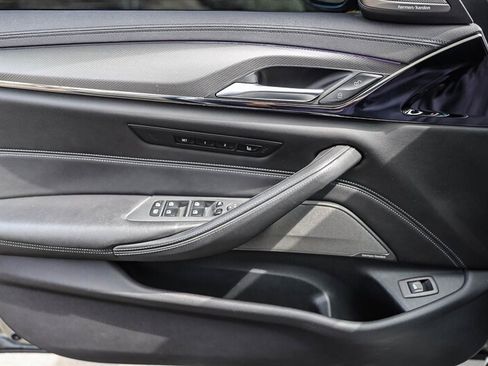 Used 2019 BMW M5 w/ Executive Package image 25