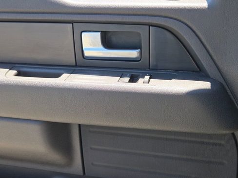 Used 2014 Ford F150 FX4 w/ FX Appearance Package AWD/4WD image 31