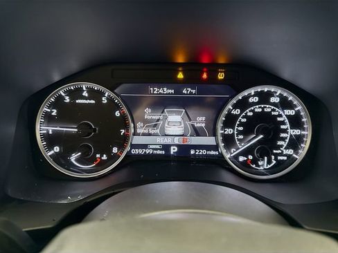 Used 2022 Mitsubishi Outlander SE image 14