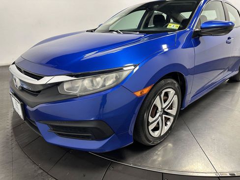 Used 2018 Honda Civic LX image 7