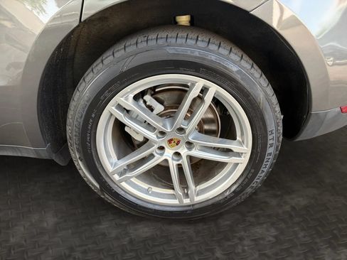 Used 2016 Porsche Macan S AWD/4WD image 41