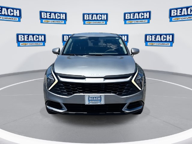 Used 2023 Kia Sportage LX AWD/4WD image 3