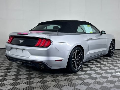 Used 2019 Ford Mustang Premium RWD image 6