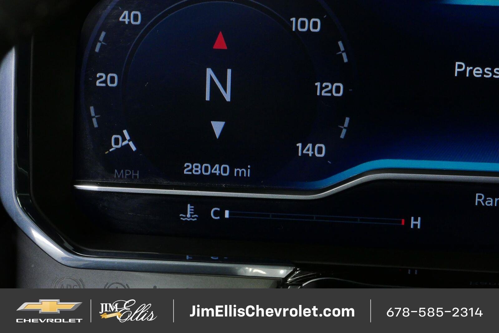 Used 2025 Chevrolet Silverado 2500 ZR2 w/ Technology Package AWD/4WD image 9