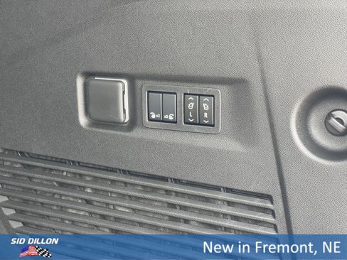 New 2026 GMC Yukon XL AT4 Ultimate image 6