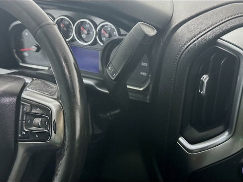 Used 2022 Chevrolet Silverado 3500 LT w/ Convenience Package image 16