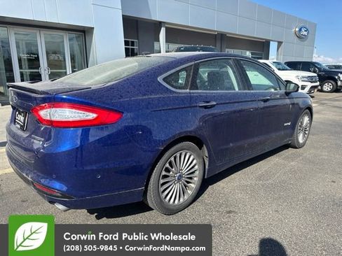 Used 2013 Ford Fusion Titanium w/ Titanium Driver Assist Pkg FWD image 6