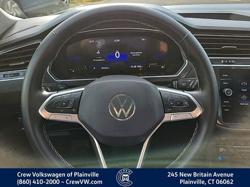 Certified 2024 Volkswagen Tiguan SE AWD/4WD image 6