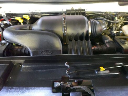 Used 2019 Ford E-350 and Econoline 350 Super Duty w/ Power Windows & Locks Group RWD image 19