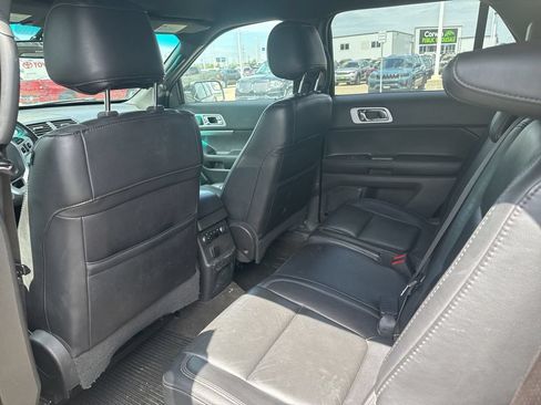 Used 2013 Ford Explorer XLT AWD/4WD image 20