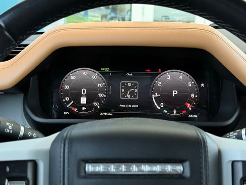 Used 2023 Land Rover Defender 130 First Edition image 47