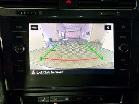 Used 2019 Volkswagen Golf Alltrack S AWD/4WD image 26