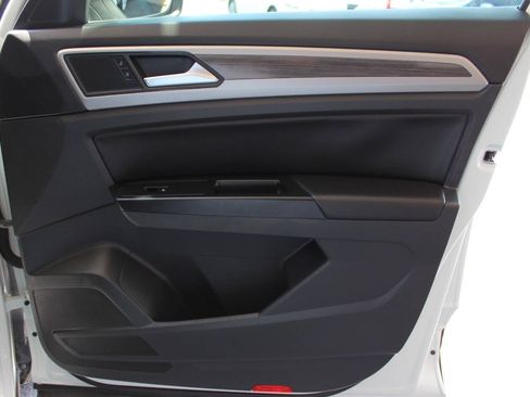 Used 2021 Volkswagen Atlas SEL image 10