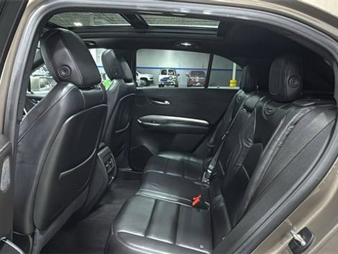 Used 2020 Cadillac XT4 Premium Luxury w/ Cold Weather Package image 15