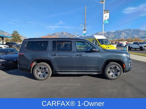 Used 2024 Jeep Wagoneer Series II w/ Flexible Seating Group AWD/4WD image 2