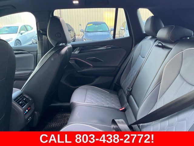 Used 2026 Volkswagen Tiguan SEL R-Line AWD/4WD image 13