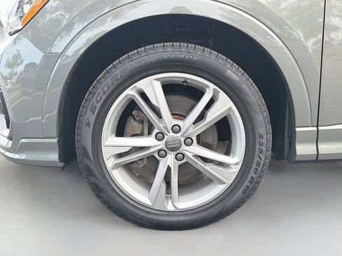 Used 2020 Audi Q3 2.0T Premium w/ Convenience Package AWD/4WD image 42