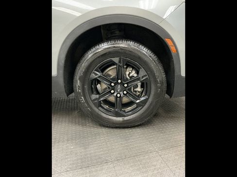 Used 2023 Chevrolet Blazer LT w/ Convenience Package image 39