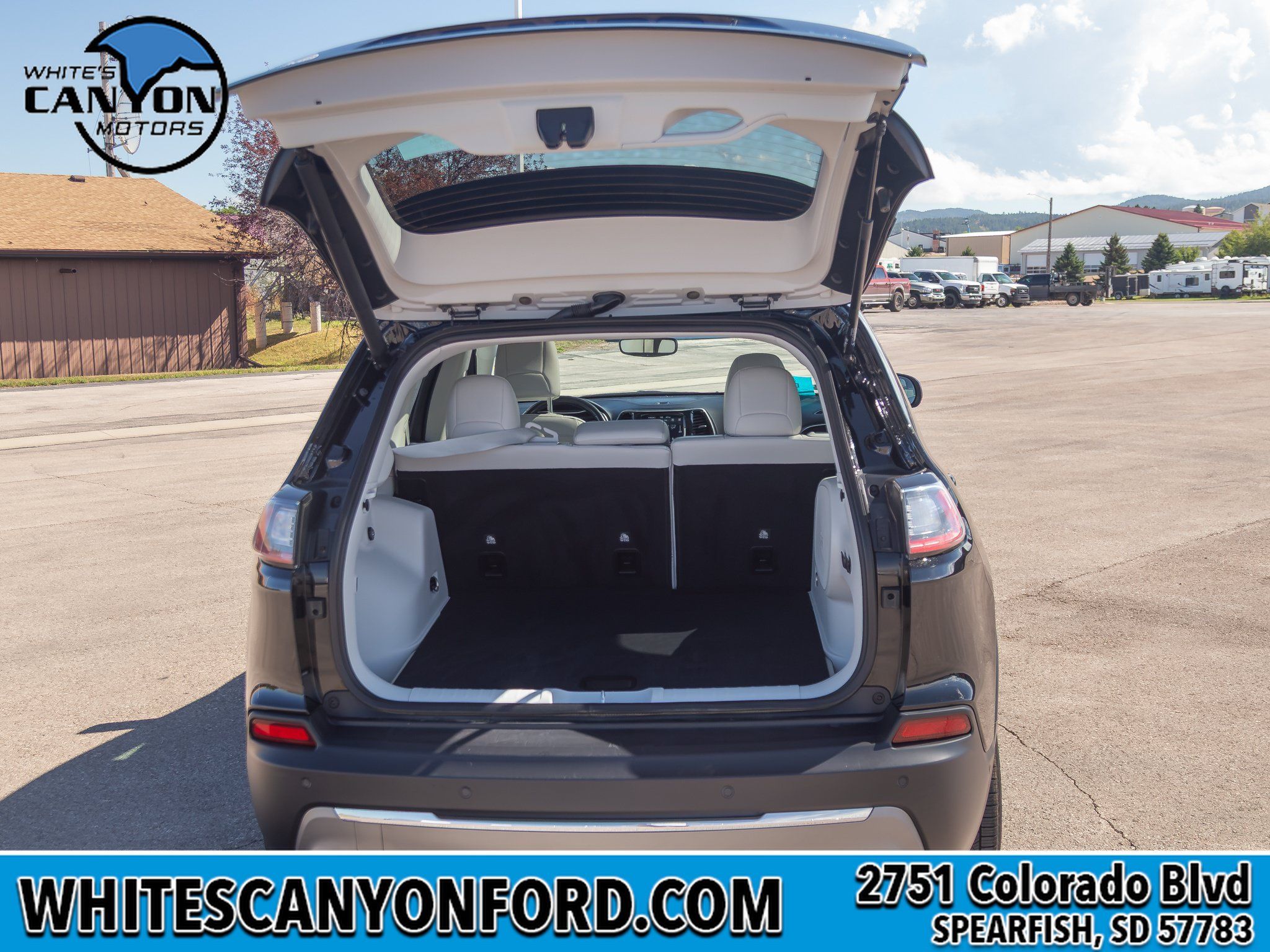Used 2021 Jeep Cherokee Limited AWD/4WD image 17