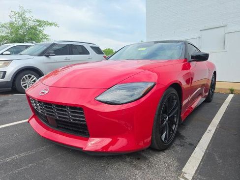 Certified 2025 Nissan Z Performance w/ Floor Mat Package RWD image 1