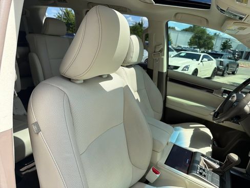 Used 2017 Lexus GX 460 Premium AWD/4WD image 39