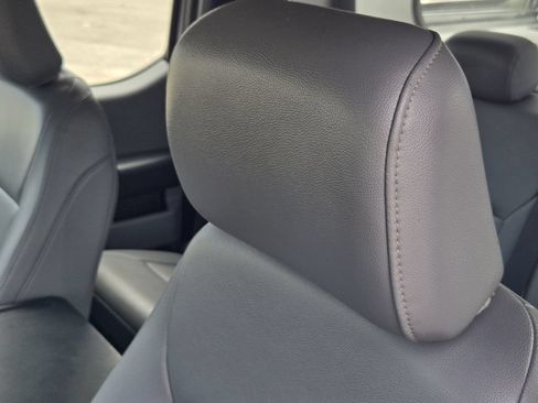 Used 2022 Ford F150 XL RWD image 16