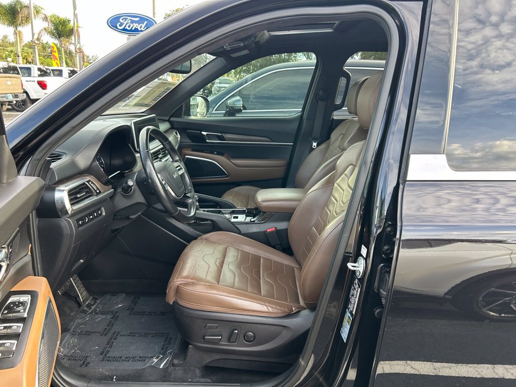 Used 2022 Kia Telluride SX w/ SX Prestige Package AWD/4WD image 15