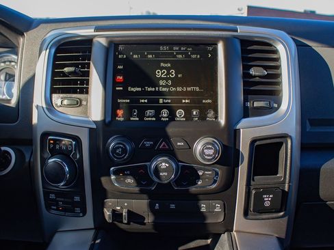 Used 2017 RAM 1500 Big Horn AWD/4WD image 23