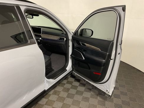 Used 2022 Kia Telluride SX image 35