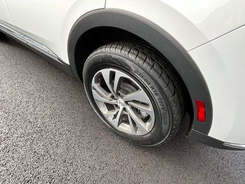 Used 2021 Buick Envision Essence image 22