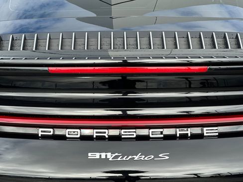 Used 2022 Porsche 911 Turbo S image 37