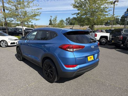 Used 2016 Hyundai Tucson SE w/ Option Group 02 AWD/4WD image 4