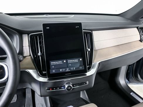 New 2026 Volvo XC90 T8 Ultra w/ Protection Package Premier AWD/4WD image 13