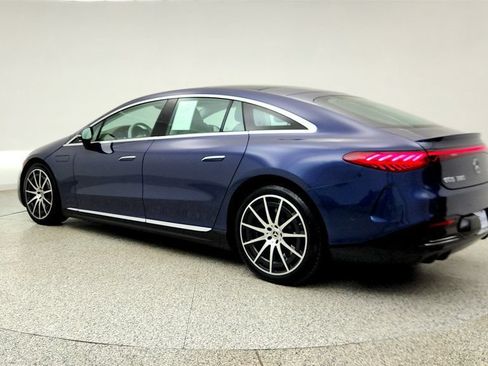 Used 2023 Mercedes-Benz EQS 580 4MATIC Sedan w/ Exclusive Trim Package image 7